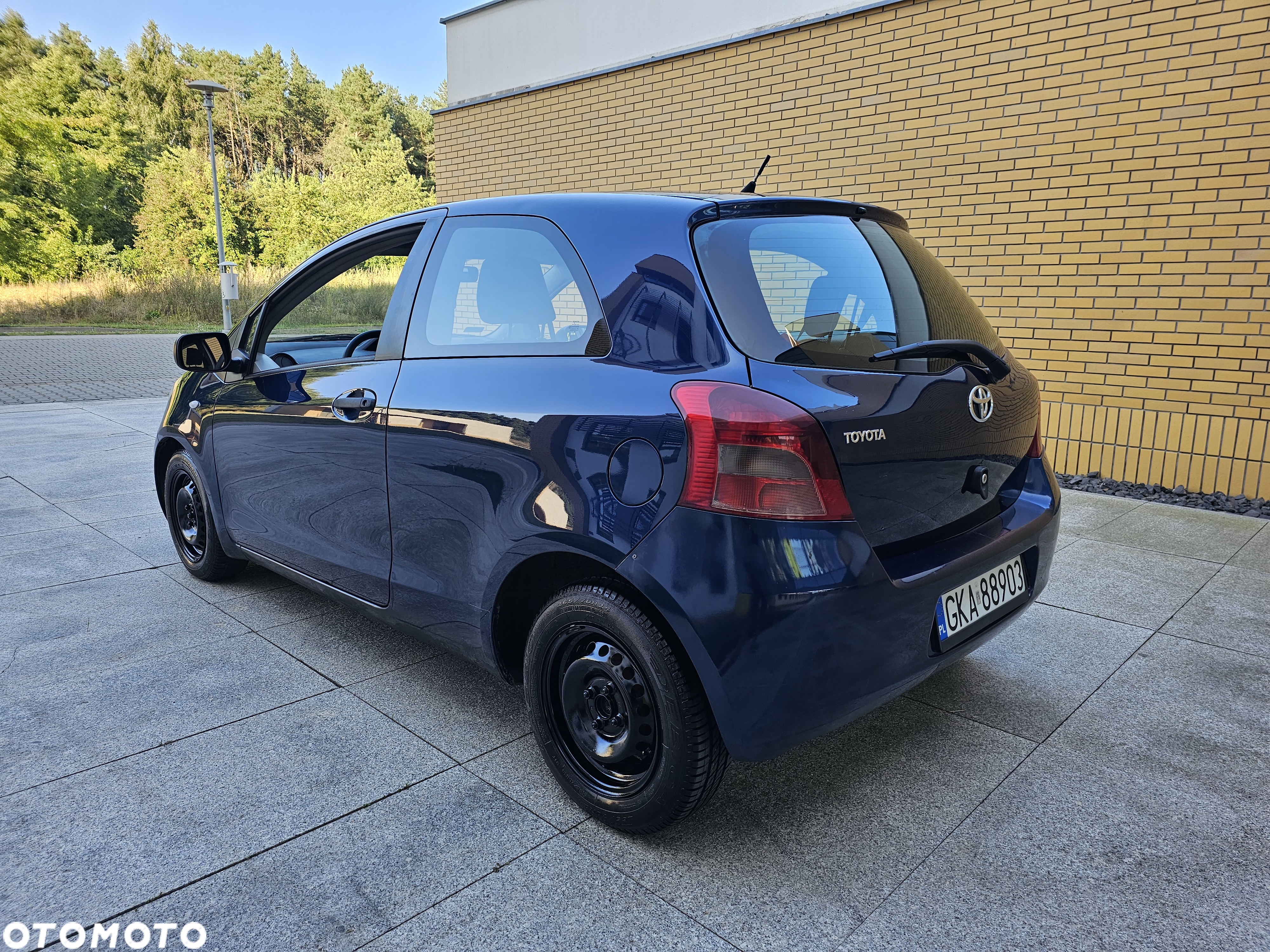 Toyota Yaris 1.0 Terra - 5