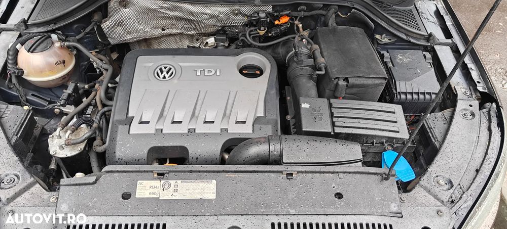 Volkswagen Tiguan - 12