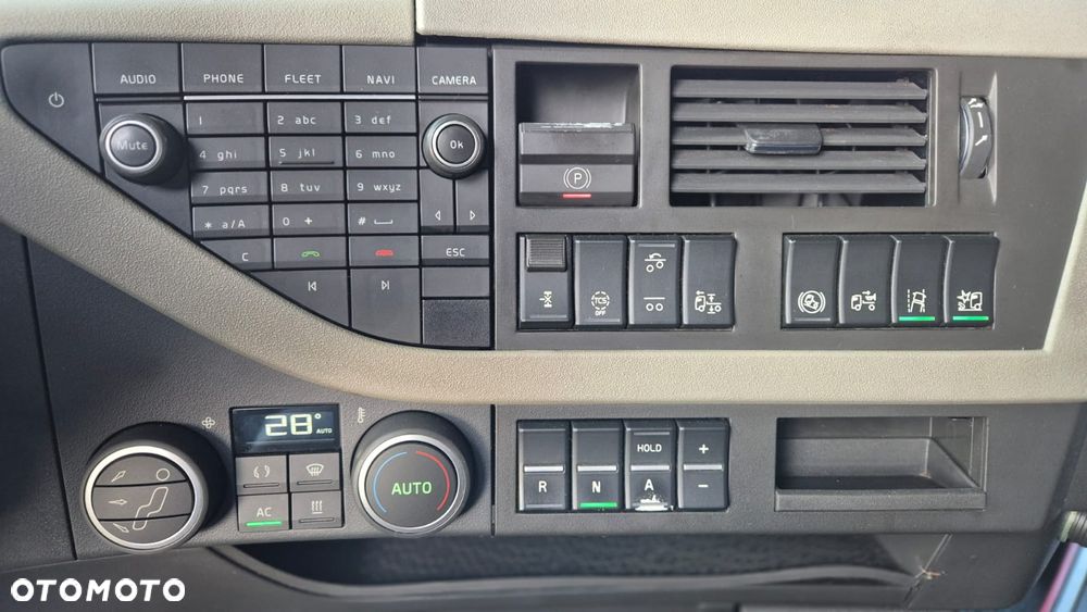 Volvo VOLVO///FH///460///2020///GLOBETROTTER/// ZESTAW///TANDEM///PRZEJAZDOWY/// 7.70+7.70///DUŻE ZBIORNIKI///STAN DOBRY - 30