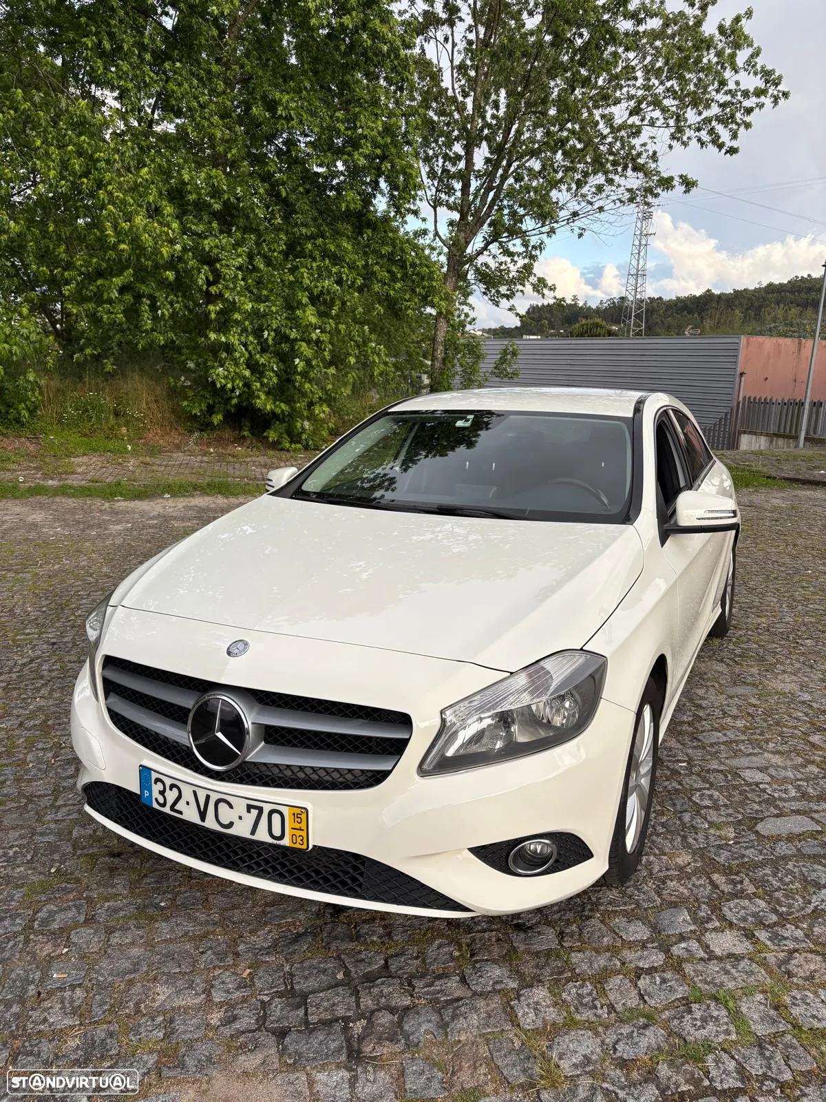 Mercedes-Benz A 180 CDI (BlueEFFICIENCY) Urban - 3