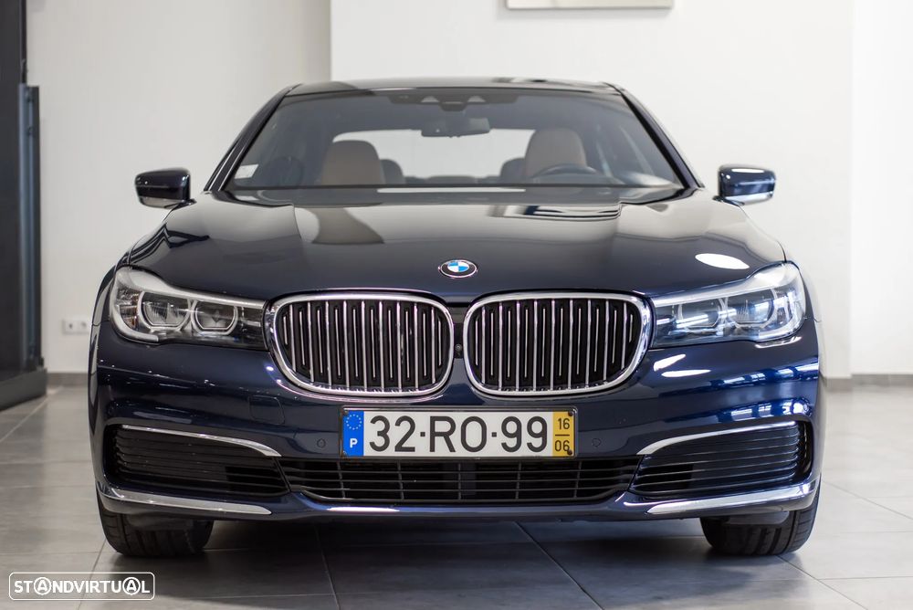 BMW 740 d xDrive Pack M - 3