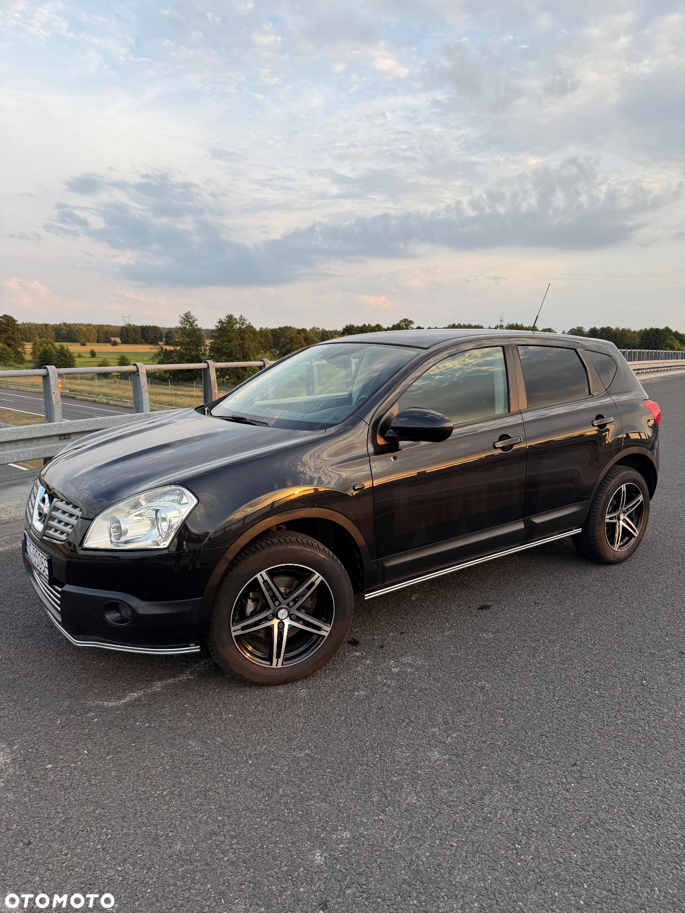 Nissan Qashqai - 2