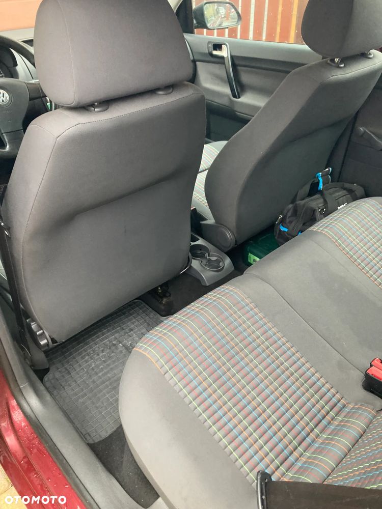 Volkswagen Polo 1.4 TDI Trendline - 4