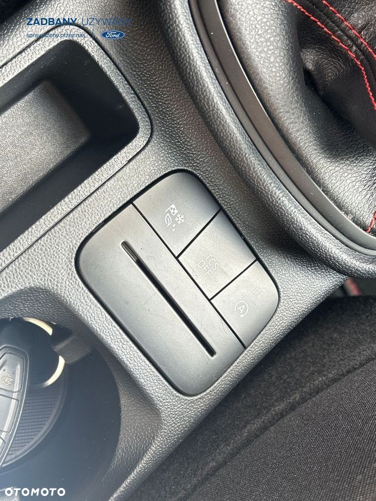 Ford Fiesta 1.0 EcoBoost Hybrid S&S ST-LINE - 23