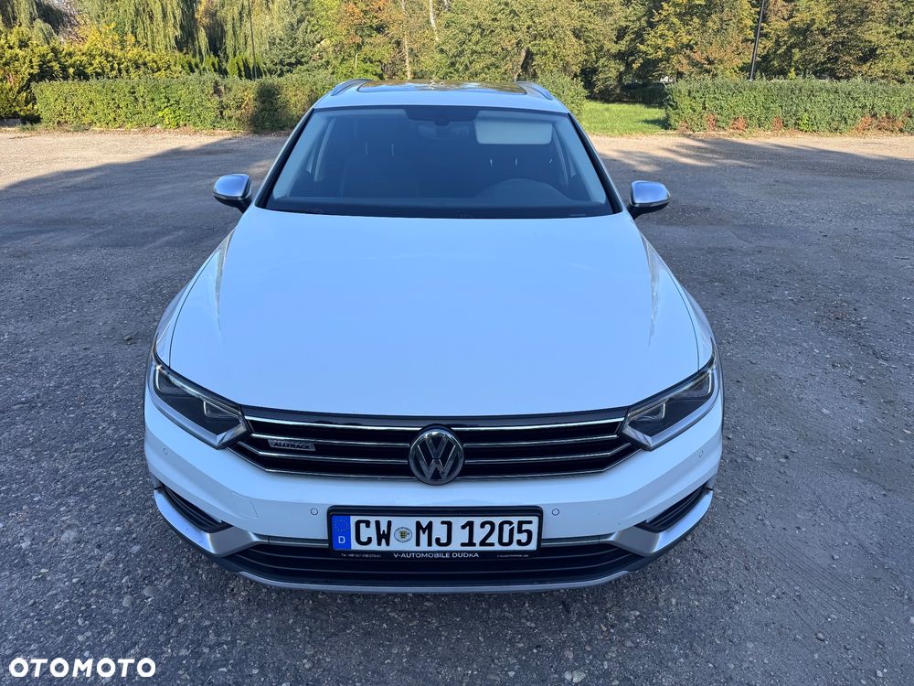 Volkswagen Passat Alltrack 2017 photo 2