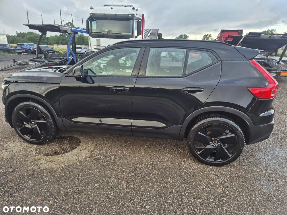 Volvo XC 40 - 19