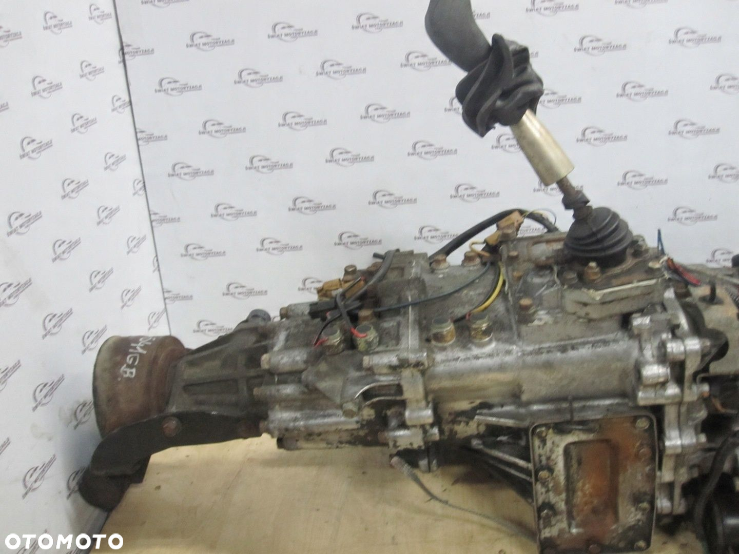 PAJERO 3.0 B V6 6G72 97r 179 tys km178KM Skrzynia biegów 30-43LE 96E69817 - 6