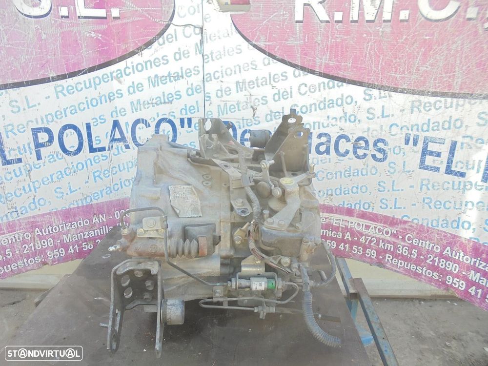 CAIXA VELOCIDADES TOYOTA AVENSIS BREAK FAMILIAR 2012 - 3