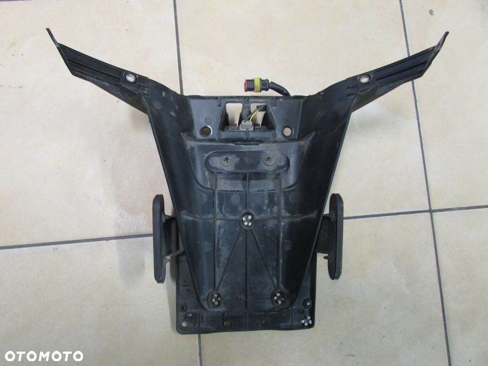 Vespa GTV 300 hpe 2024 błotnik tył - 2