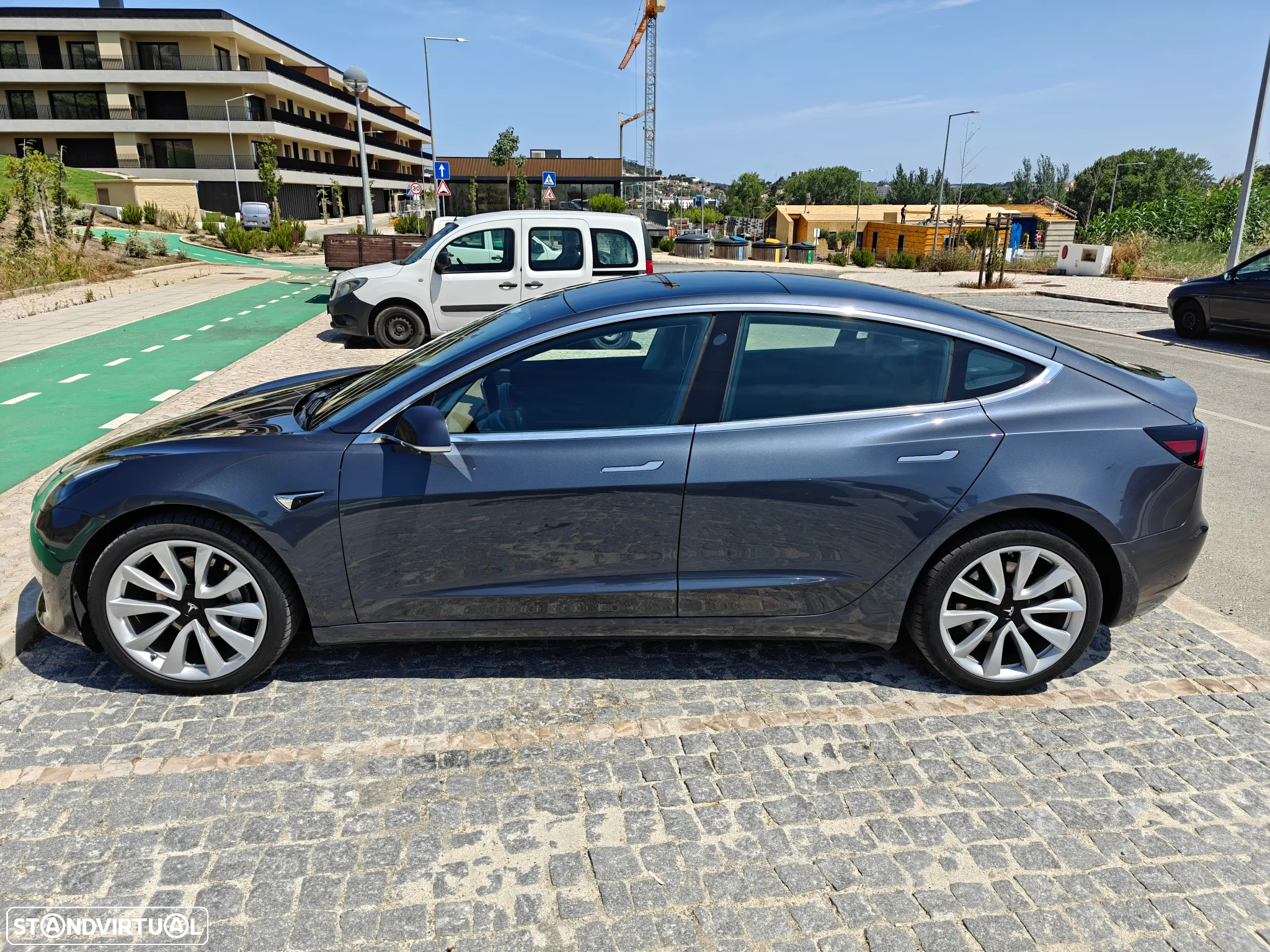 Tesla Model 3 Long Range AWD Dual Motor - 5