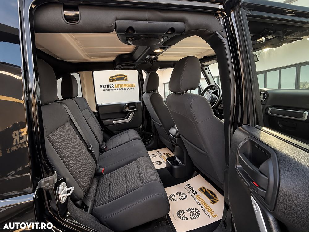 Jeep Wrangler - 7