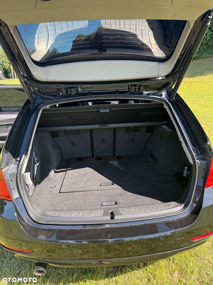 BMW Seria 3 - 16