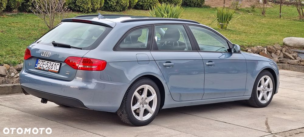 Audi A4 Avant 2.0 TDI DPF quattro Attraction - 36