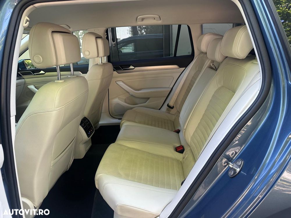 Volkswagen Passat 2.0 TDI DSG R Executive - 10