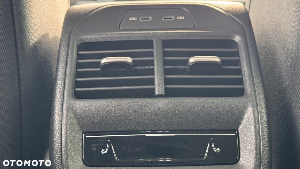 Skoda Superb 2.0 TDI SCR 4x4 Drive DSG - 17