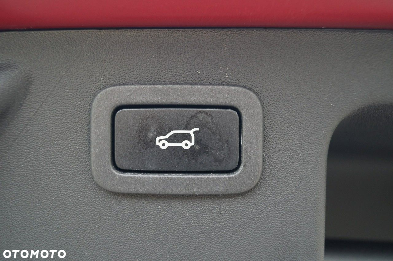 Land Rover Discovery Sport - 40