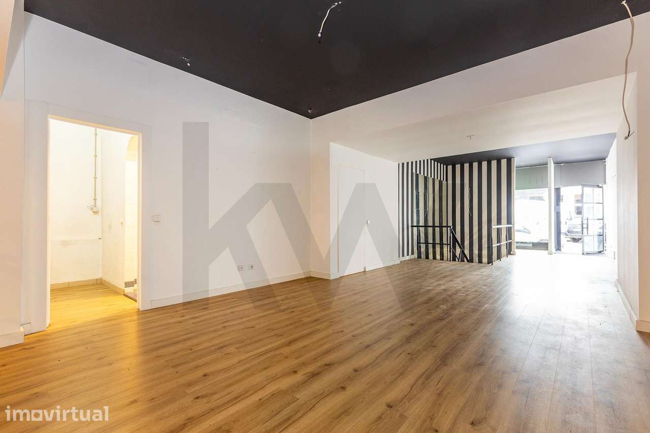 Loja para arrendamento com 217m2, Junto ao Jardim da Parada - Grande imagem: 3/24