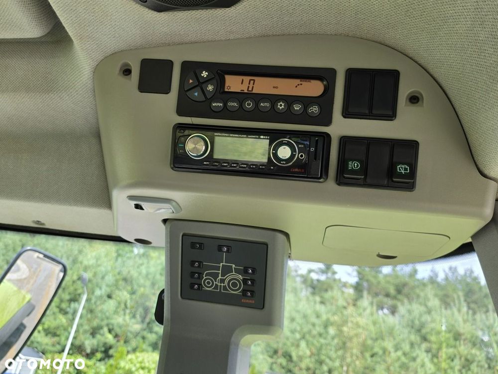 Claas AXION 810 CMATIC - 8