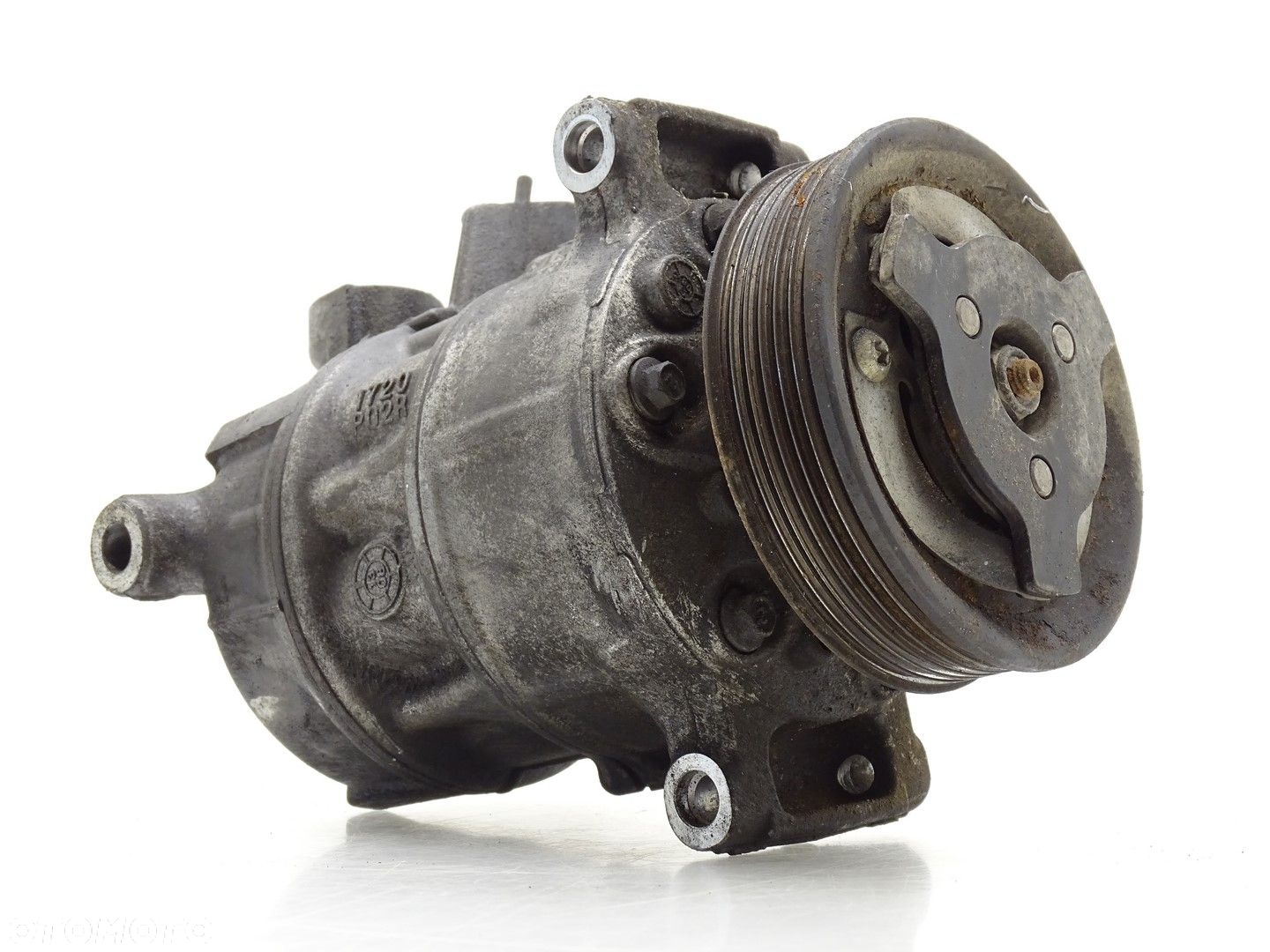SPRĘŻARKA KLIMATYZACJI SKODA OCTAVIA III 5E 1.6 TDI CLH CLHA 5Q0820803C - 2
