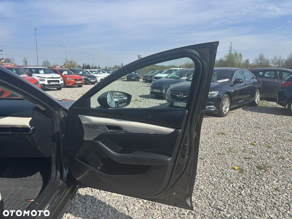 Mazda 3 - 37