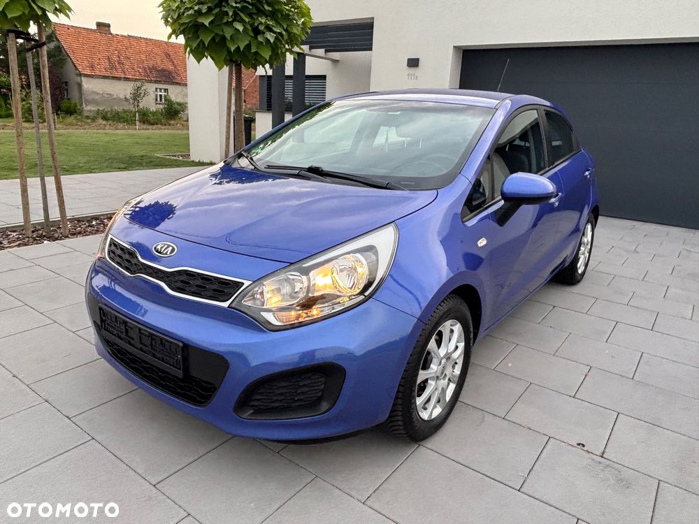 Kia Rio 1.2 Attract - 1