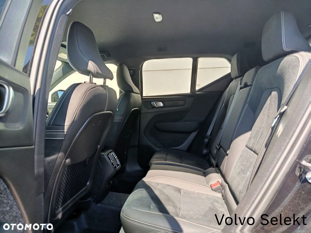 Volvo XC 40 - 23