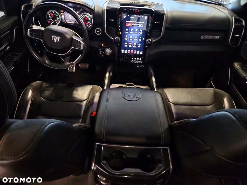 RAM 1500 5.7 Crew Cab Longbed Laramie Black - 7