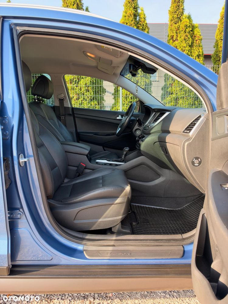 Hyundai Tucson blue 1.7 CRDi 2WD DCT Premium - 28