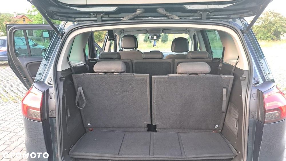 Opel Zafira - 13
