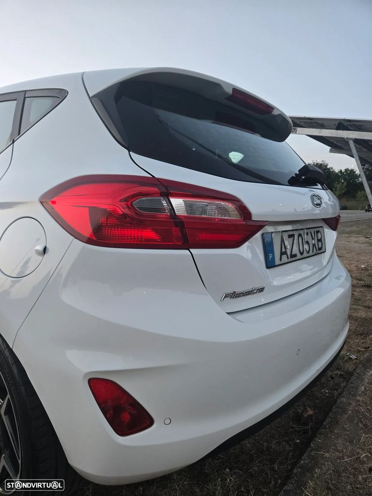 Ford Fiesta 1.1 TITANIUM - 17