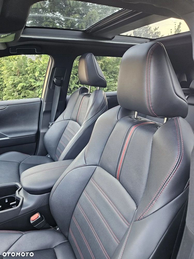 Toyota RAV4 - 5