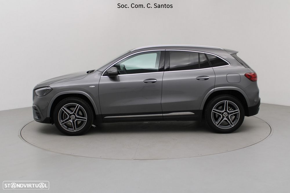 Mercedes-Benz GLA 250 e AMG Line - 8