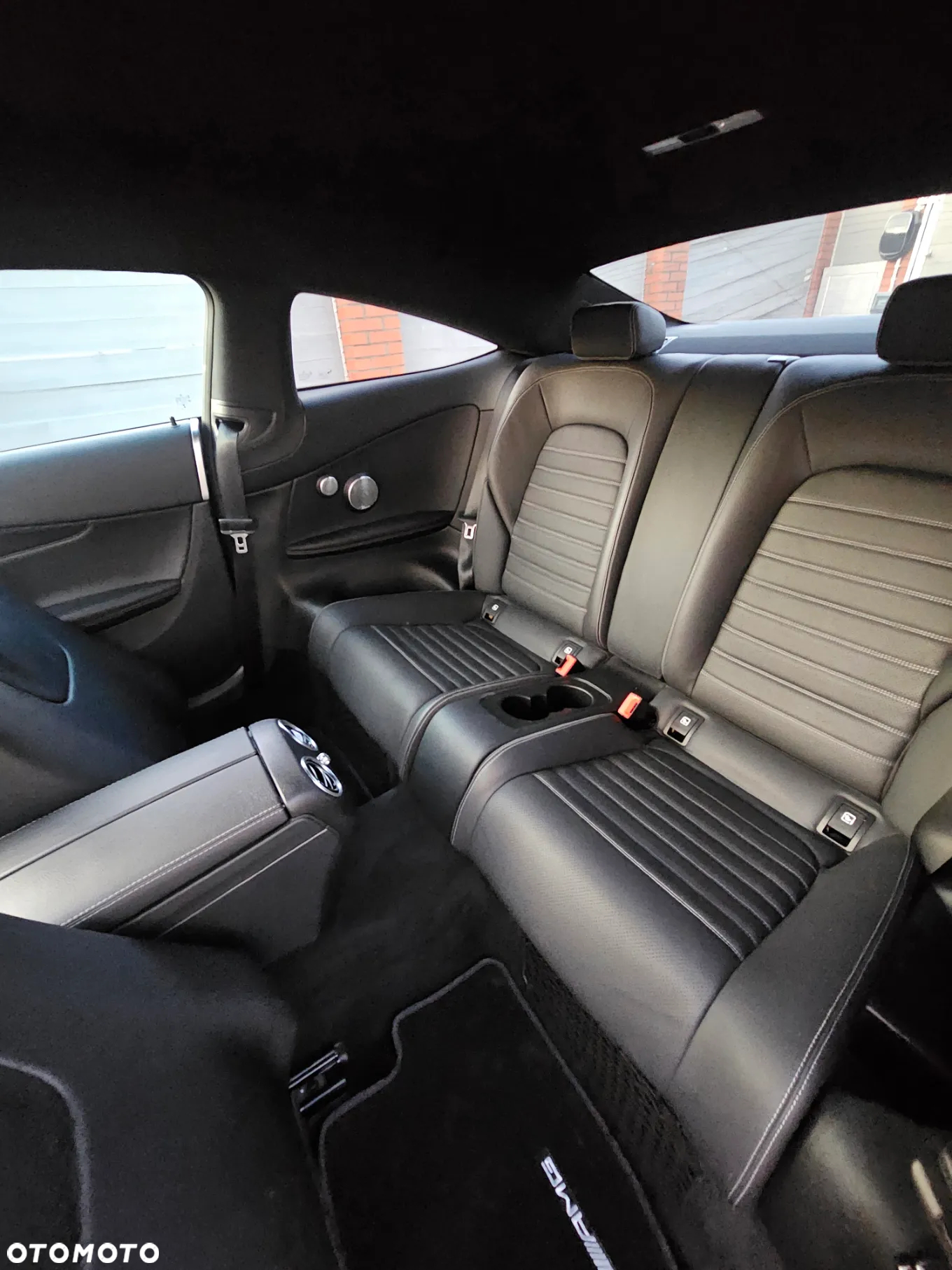 Mercedes-Benz Klasa C 300 d 4MATIC 9G-TRONIC - 11