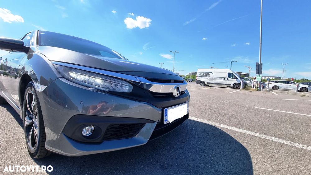Honda Civic 1.5 VTEC Turbo CVT Executive - 3