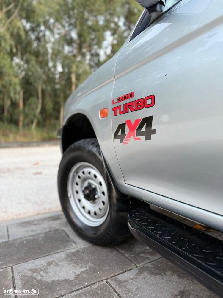 Mitsubishi L200 2.5 TD Strada CD - 7