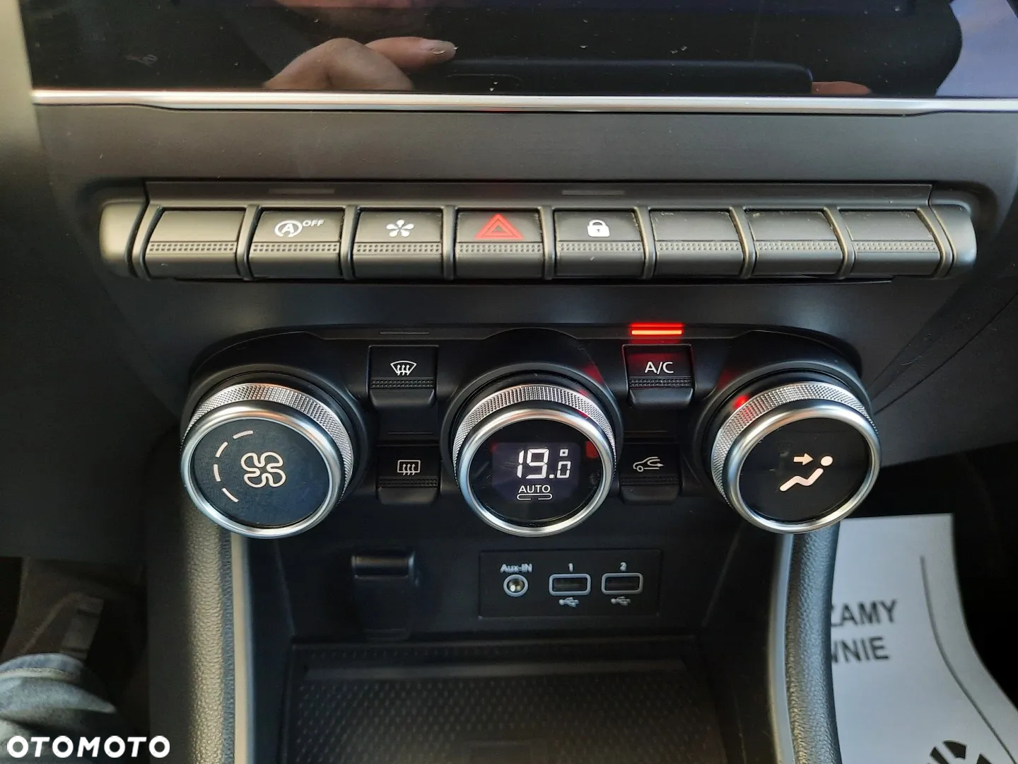 Renault Captur TCe Mild Hybrid 140 GPF EVOLUTION - 36