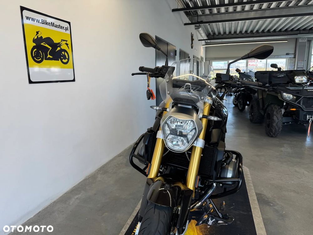 BMW R - 33
