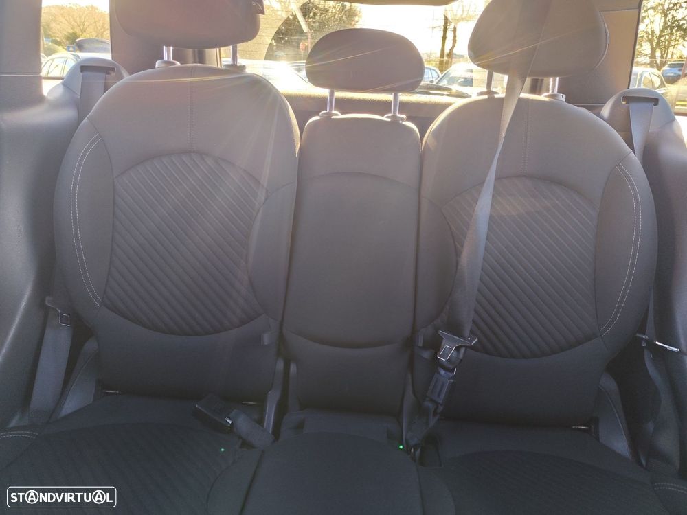 MINI Countryman Cooper D - 25