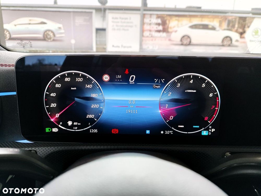 Mercedes-Benz CLA 200 AMG Line 7G-DCT - 19