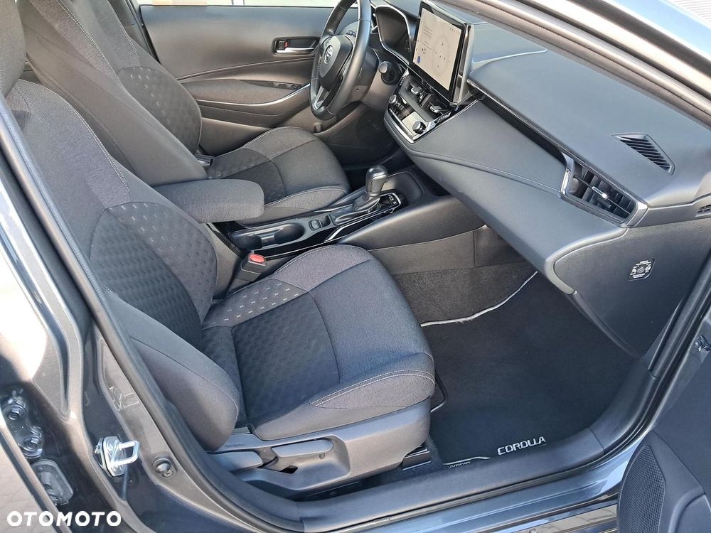 Toyota Corolla 1.8 Hybrid Comfort - 10