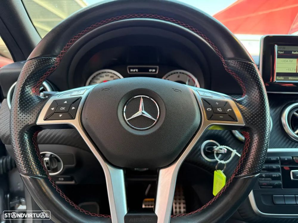 Mercedes-Benz A 220 - 10