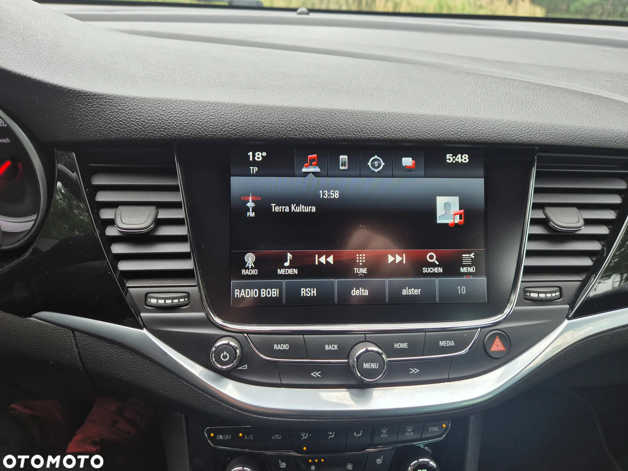 Opel Astra V 1.6 CDTI Essentia S&S - 15