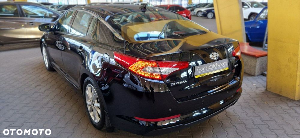 Kia Optima - 6