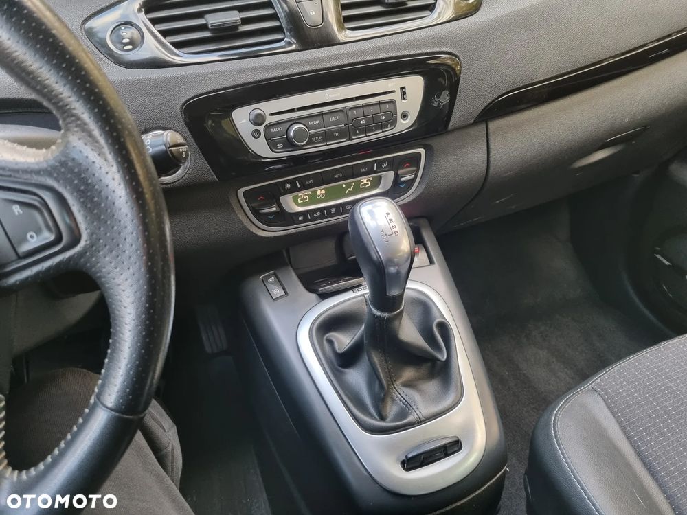 Renault Scenic dCi 110 EDC Bose Edition - 13