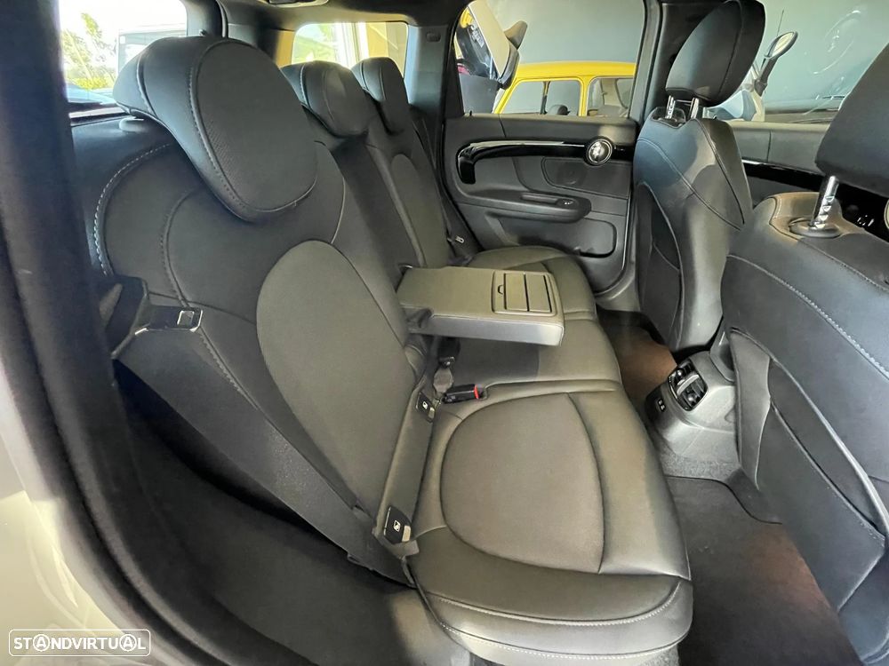 MINI Countryman Cooper SE ALL4 Auto - 9