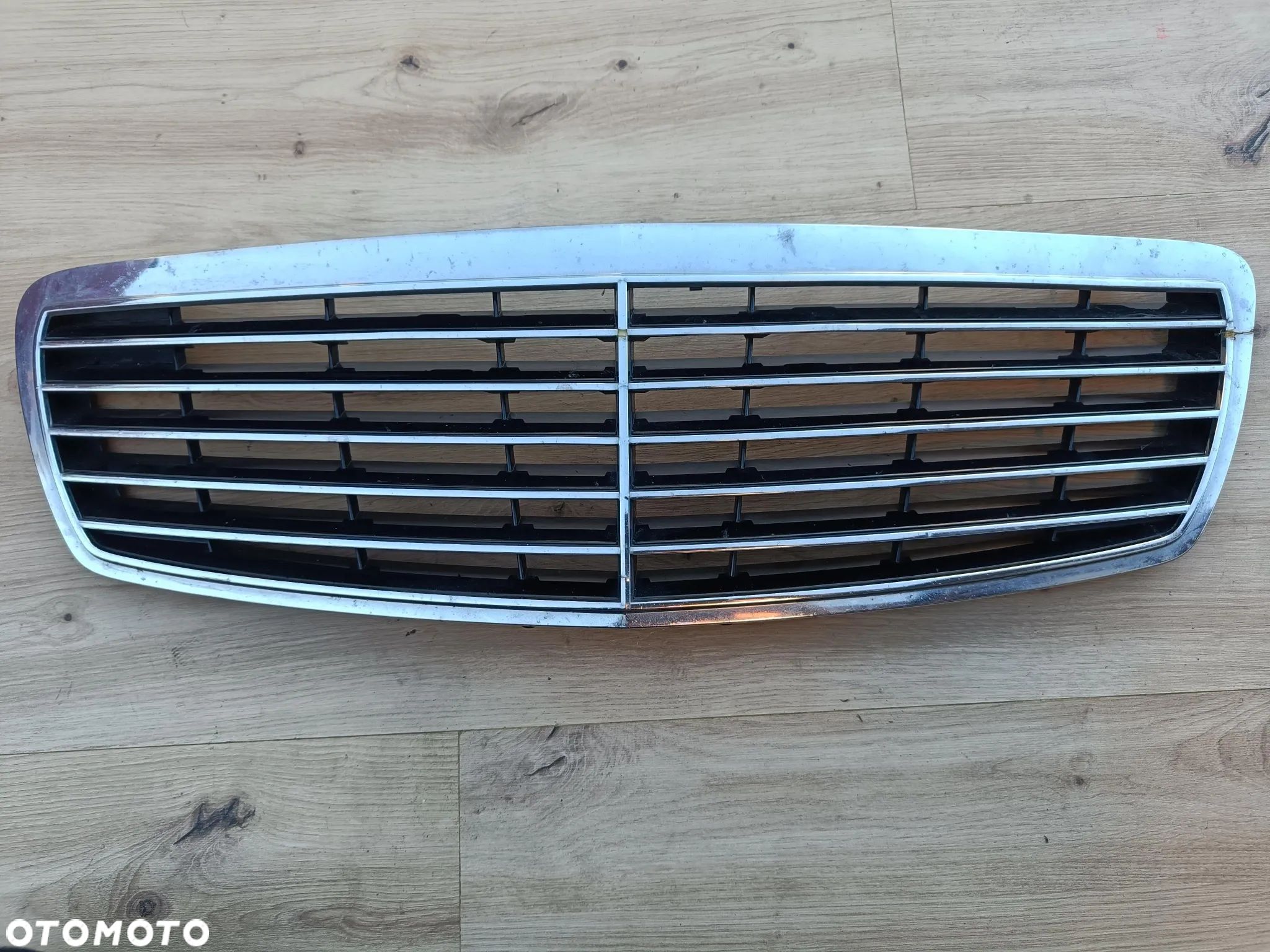 MERCEDES W211 AVANTGARDE GRIL ATRAPA PRZEDNIA GRILL - 1