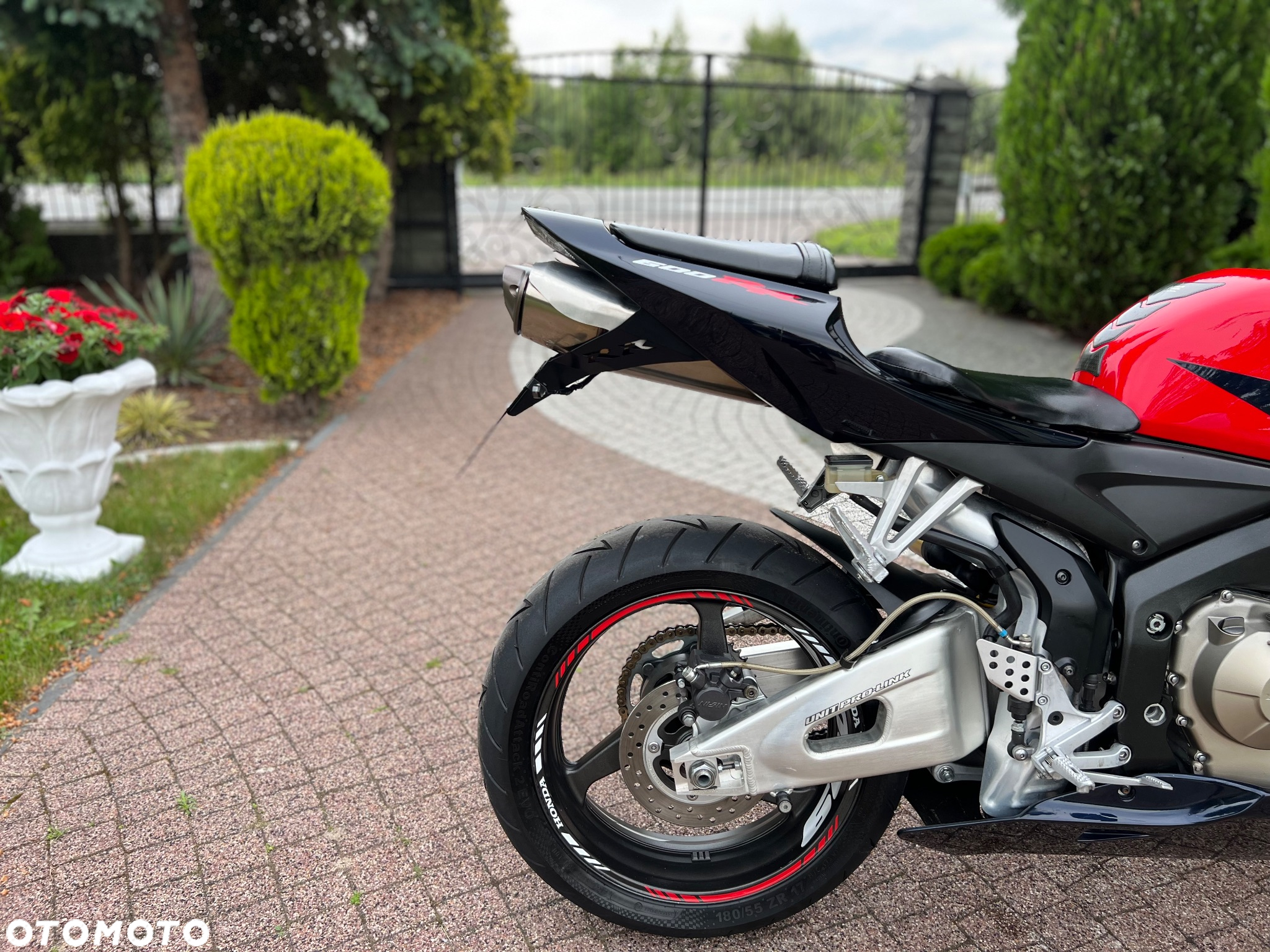 Honda CBR - 8