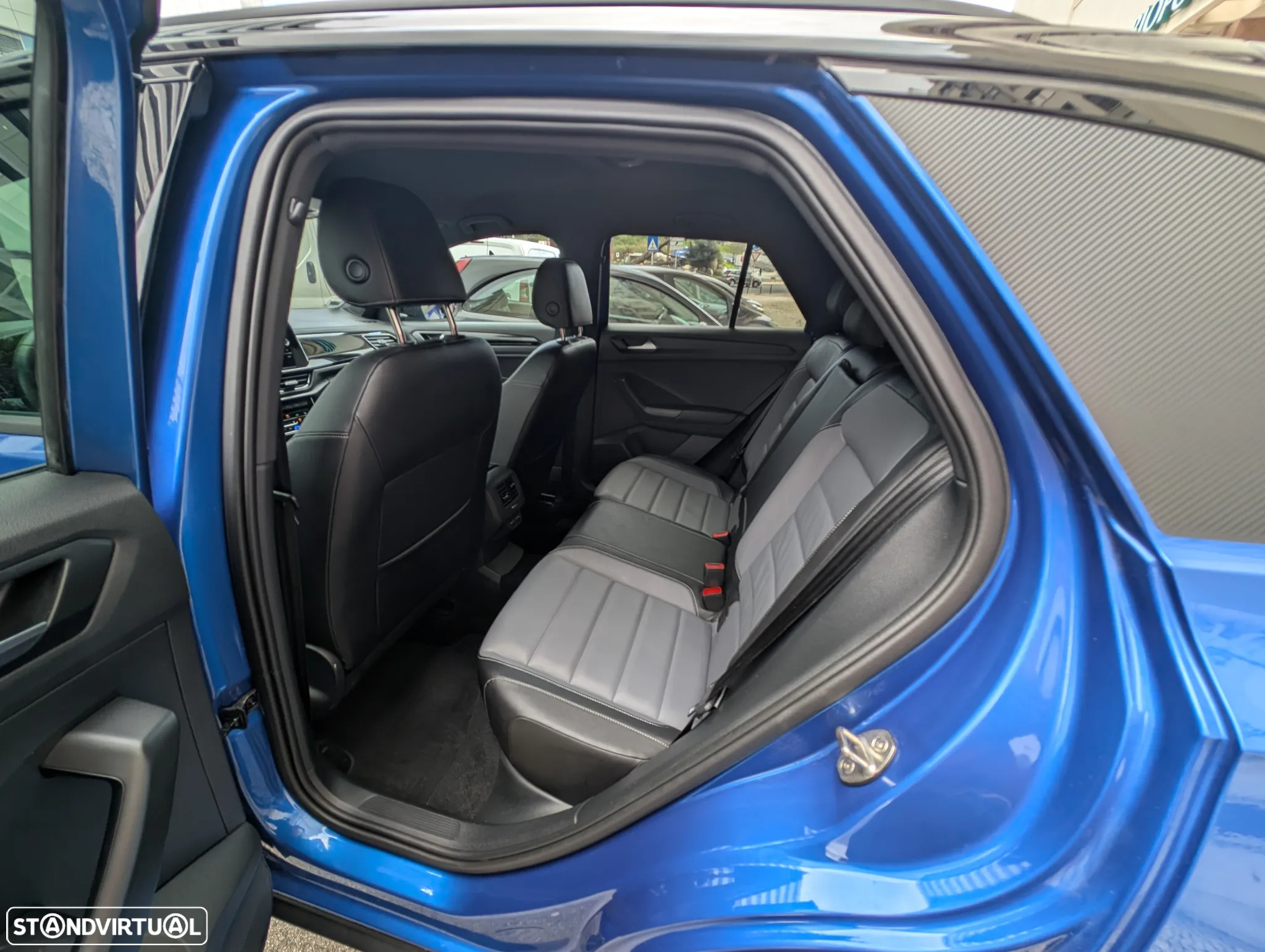 VW T-Roc 1.5 TSI Style DSG - 9