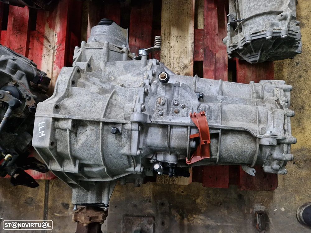 Caixa de 6 velocidades manual LLM AUDI A4 B8 2.0 TDI 143CV A5 - 1