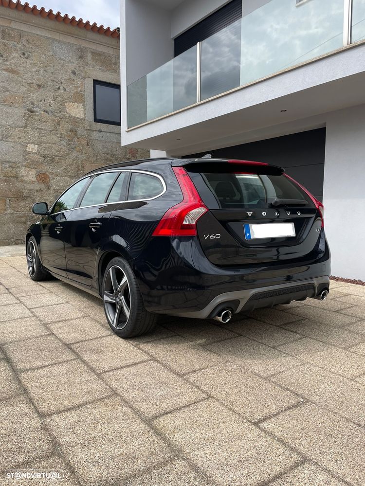 Volvo V60 1.6 D2 R-Design - 4